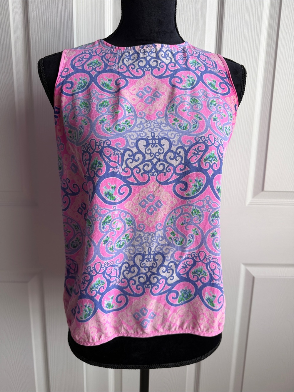 Lilly Pulitzer Pink, Blue & Green Sleeveless Printed Shell Top